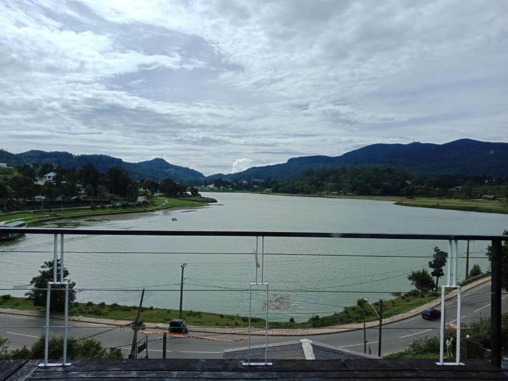 Nuwaraeliya H2O Lakeside نوفارا إيلِيا المظهر الخارجي الصورة